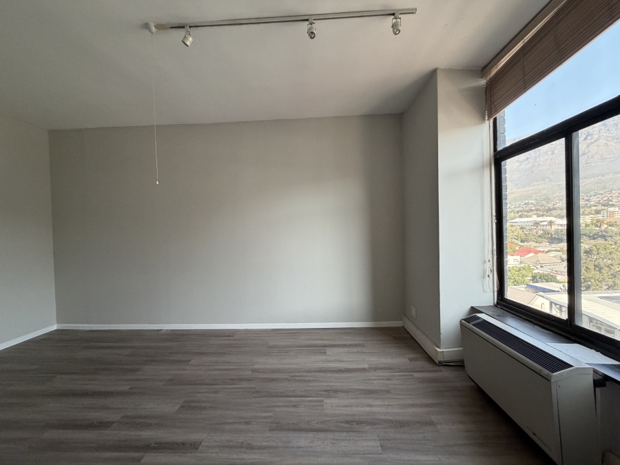 To Let Commercial Property for Rent in Gardens Western Cape